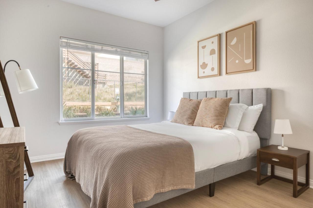Playa Del Rey 2br W Pool Gym Lax-997 Los Angeles