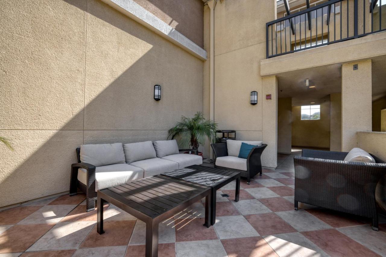 Playa Del Rey 2br W Pool Gym Lax-997 Appartement